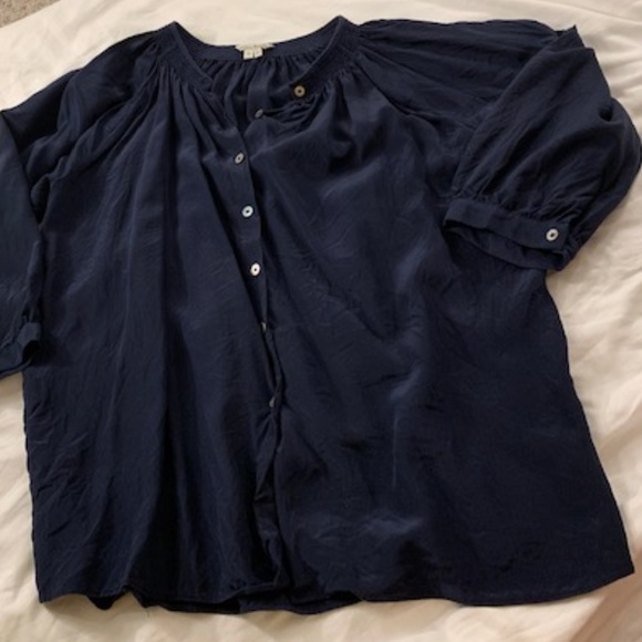 Creme Fraiche Navy Blue Loose Puffy Sleeve Blouse - Picture 4 of 6